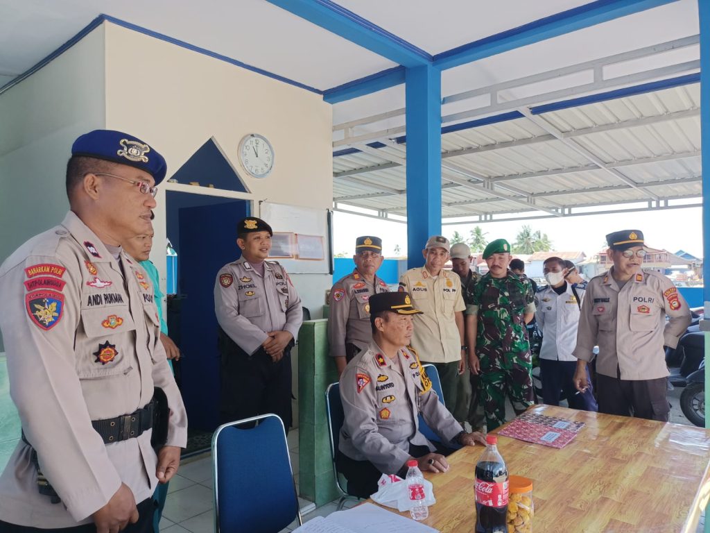 Kabag Ops Polres Sinjai Cek Pos Pam Ops Ketupat, Pantau Arus Balik Lebaran Idul Fitri 1444 H