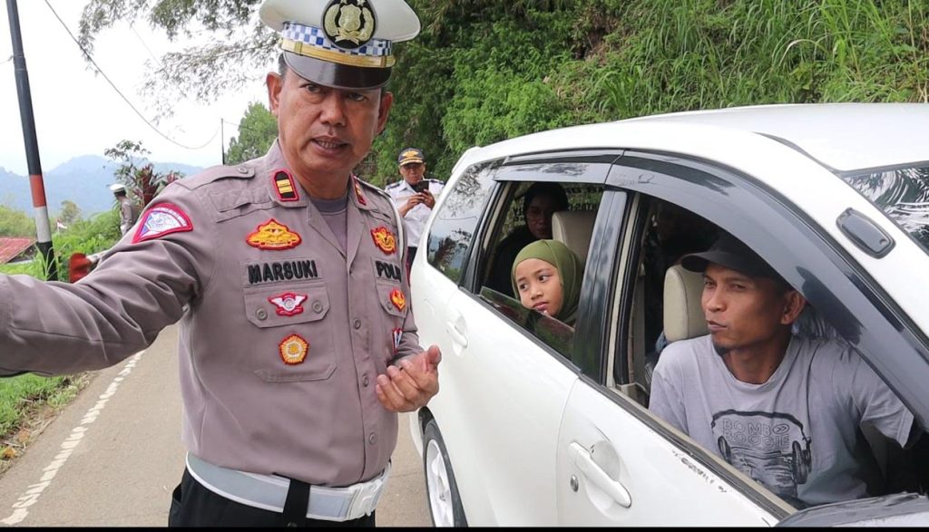 Sat Lantas Polres Toraja Utara Bersama Dishub Gelar Survei Jalan Menuju Objek Wisata