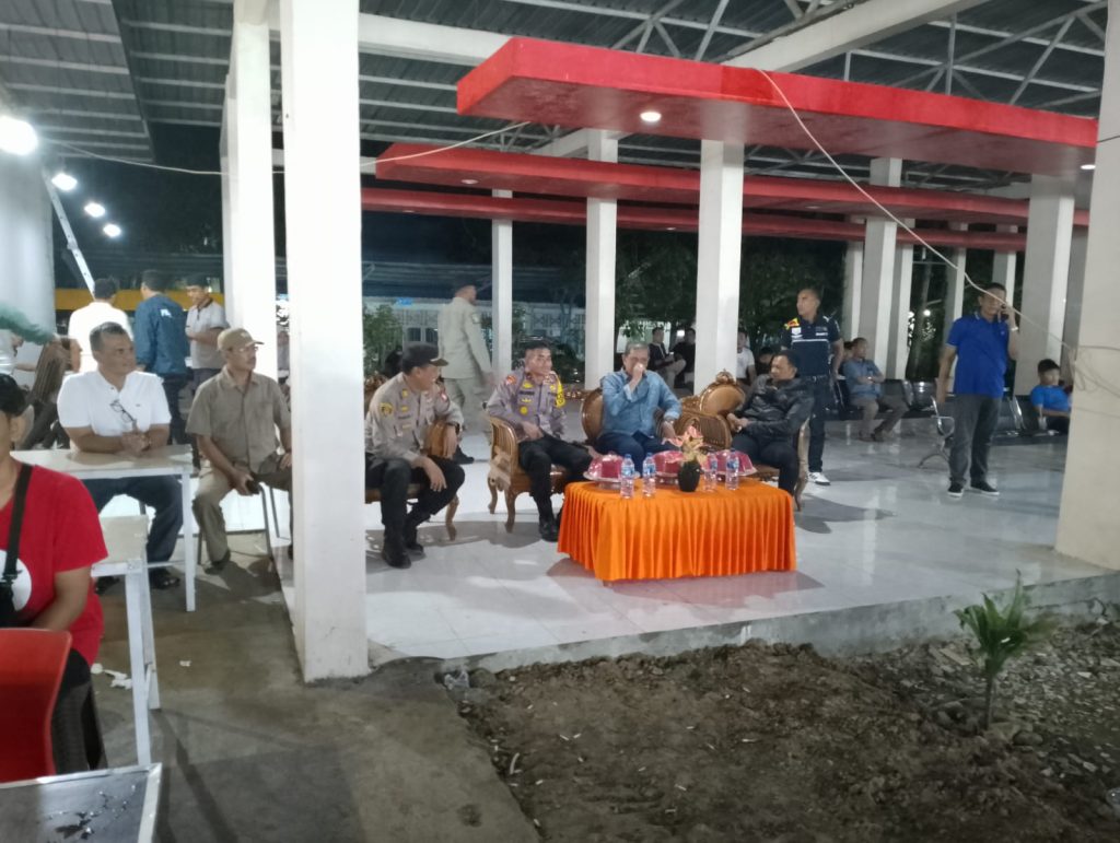 Kapolsek Tempe Pengamanan di Lokasi Peresmian Pasar Malam