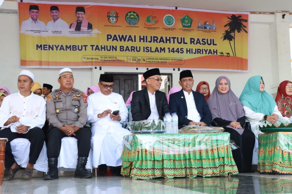 Kabag Log Polres Wajo Hadiri Kegiatan Pawai Hijratul Rasul di Pelataran Lapangan Merdeka