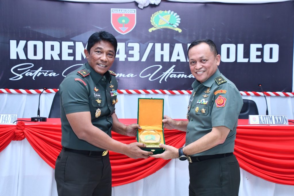 Danrem 143 HO Terima Kunjungan Pasis Dikreg LI Sesko TNI TA 2023