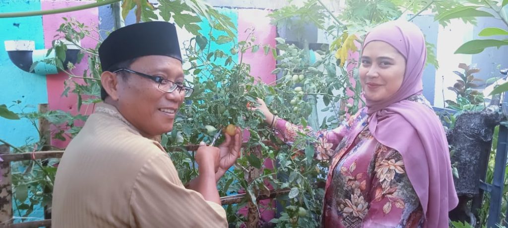 Lurah Maradekaya, Nurul Muchlisa Melakukan Kunjungan Beberapa RW Yang Ada Di Wilayahnya