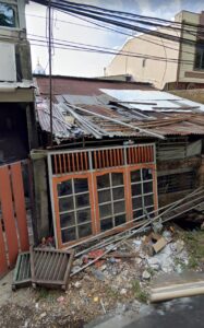 Nampak dari depan salah satu kantor PT Sambe Farma di jalan insinyur sutami no 3
