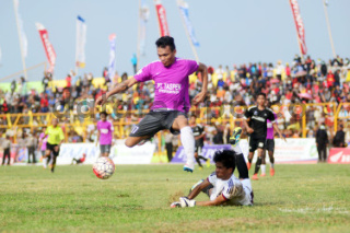 28 Klub Sepak Bola Enrekang Berlaga di Liga Ramadan Cakke, Meriahkan Bulan Suci!