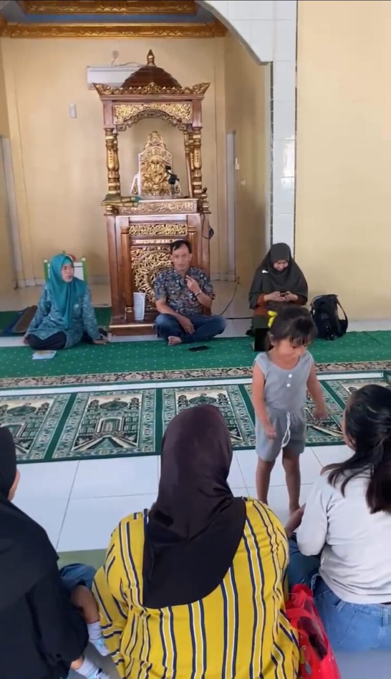 WATTUNAMI: Gerakan Berbagi Gizi dari UPT KB Manggala untuk Cegah Stunting di Makassar