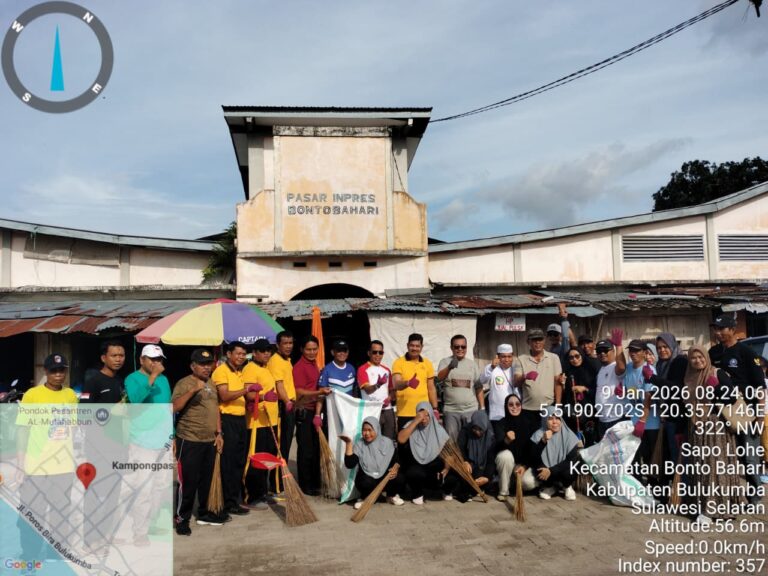 Kepemimpinan Humanis Camat dan Kapolsek Bonto Bahari Warnai Jumat Bersih