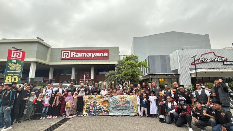Harley Davidson Club Indonesia (HDCI) Ajak 50 Anak Yatim & Dhuafa Belanja Di Ramayana