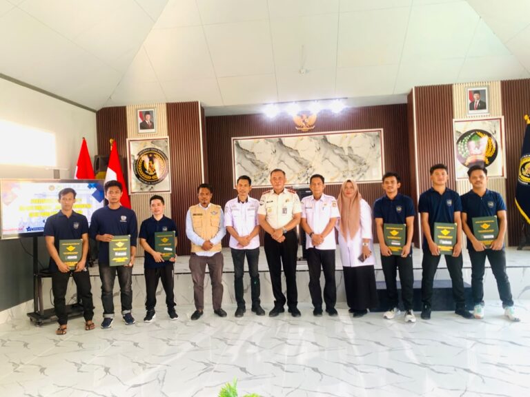 Gandeng PKBM Al Irsyad, Rutan Kelas II B Sidrap Sukses Gelar Paket C, Enam Warga Binaan Terimah Ijazah Setara SMA