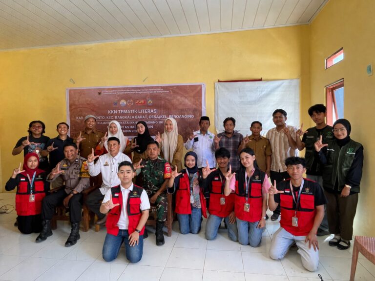 Unhas 116 Berkomitmen Meningkatkan Literasi Anak di Desa Beroanging