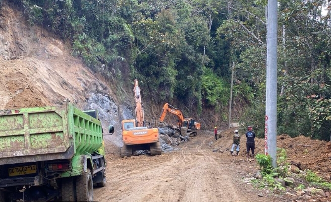 Desakan Periksa Wakil Bupati Gowa Mencuat dalam Aksi KPJ di Kejati Sulsel, Soroti Dugaan Aliran Uang Kasus Jalan Sabbang-Tallang