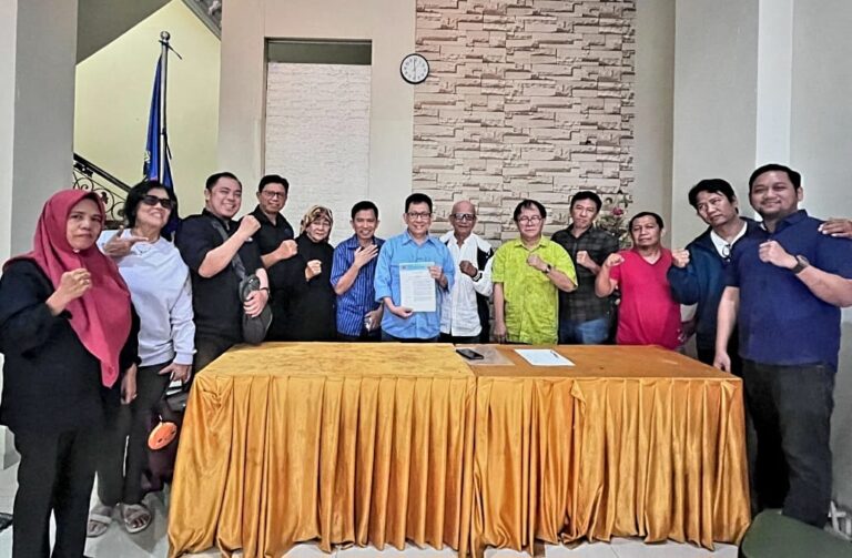 Usai Mengantongi SK Resmi Pusat, Pengurus Baru PWI Sulsel Langsung Rapatkan Barisan