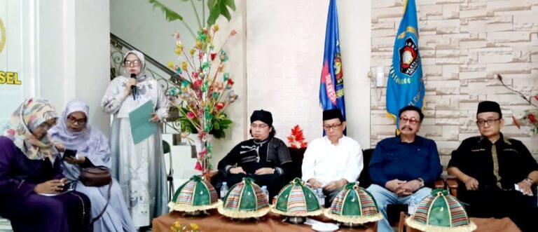 Ketua PWI Sulsel Tegaskan Pentingnya Soliditas dan Kebaikan Insan Pers di Momen Maulid