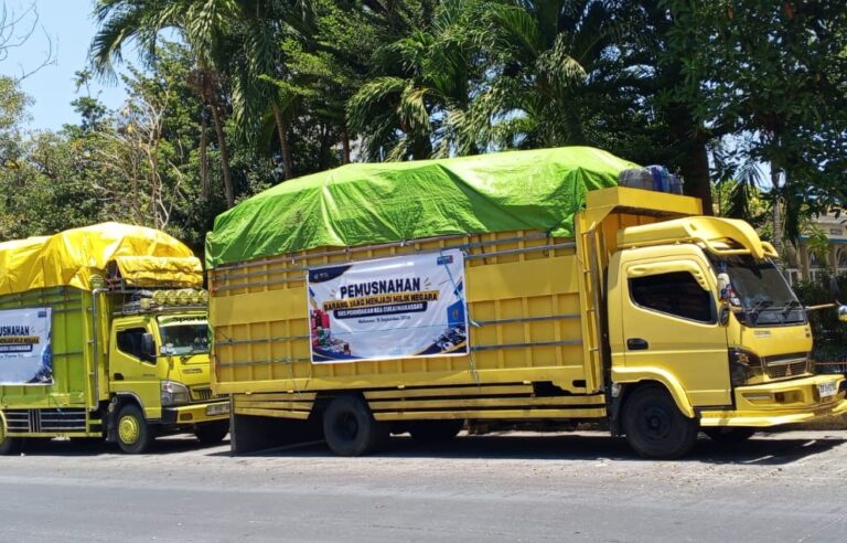 Bea Cukai Makassar Musnahkan 28,5 Juta Rokok Ilegal, Potensi Kerugian Negara Tembus Rp30 Miliar