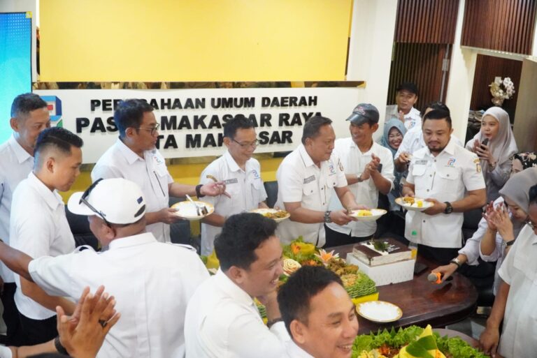 Genap 27 Tahun, Perumda Pasar Makassar Tekankan Kerja Bersama dan Apresiasi Pegawai