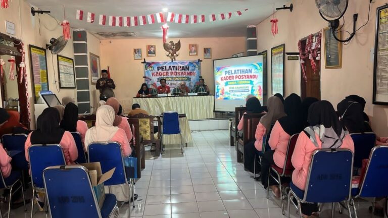 Babinsa Nirannuang Hadiri Pelatihan Kader Posyandu di Gowa