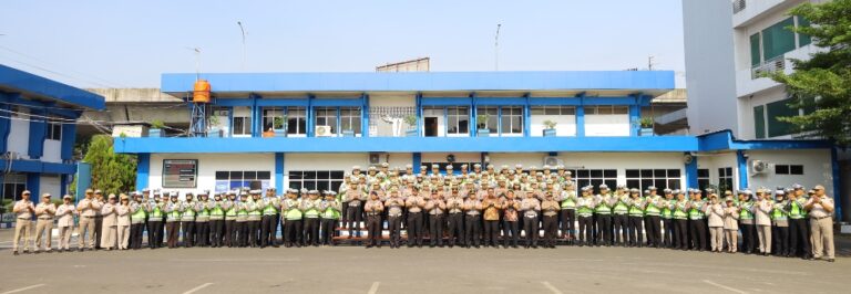 Di Balik Kemacetan Makassar, Kapolda Sulsel Dorong Polisi Lalu Lintas Hadir dengan Pelayanan Humanis