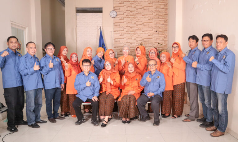 Siap Dikukuhkan 17 Oktober, Berikut Jajaran Lengkap Pengurus IKWI dan PWI Sulsel
