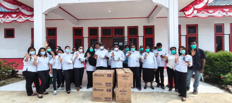 Kabut Asap Mengancam Paniai, Bantuan 20.000 Masker Jadi Langkah Awal Perlindungan Warga